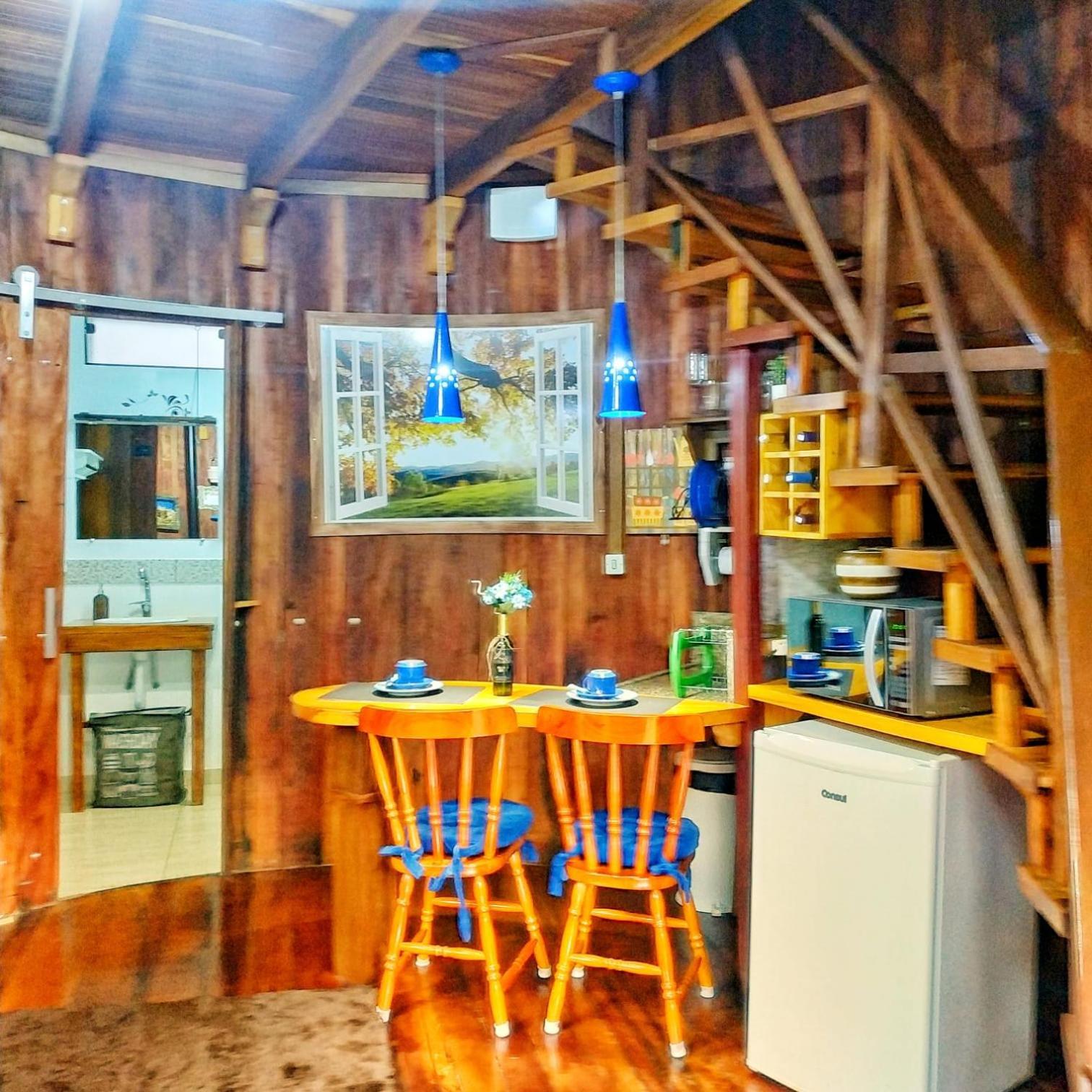 Chalé Temático em Pipa de Vinho - Parada da Pipa Chalés Canela Quarto foto